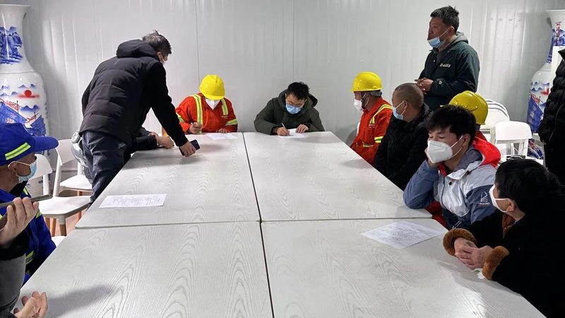 小标题：了解证书含金量，别被“保过”误导